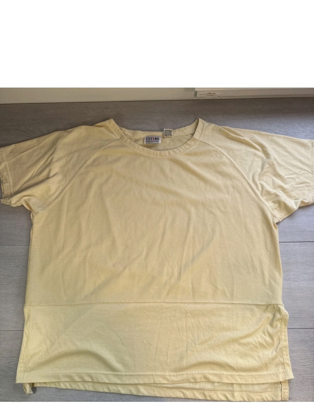 Stefano International Womens Plus Size 22/24 Yellow Textured Short Sleeve Top